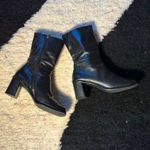 Vintage Tommy Hilfiger Boots